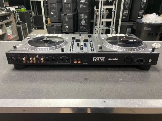 RANE - RANE DJ ONE 3